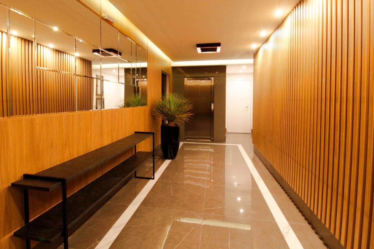 1090 Finamente Decorado 03 Suites Na Praia De Бомбиньяс Экстерьер фото