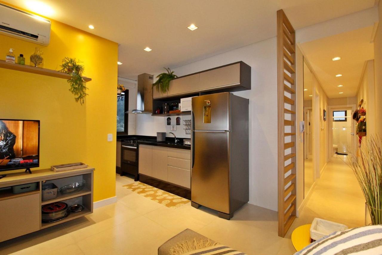 1090 Finamente Decorado 03 Suites Na Praia De Бомбиньяс Экстерьер фото