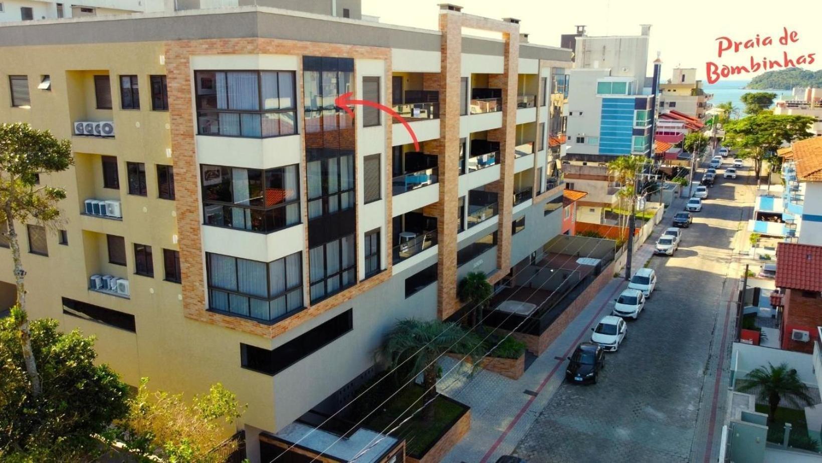 1090 Finamente Decorado 03 Suites Na Praia De Бомбиньяс Экстерьер фото